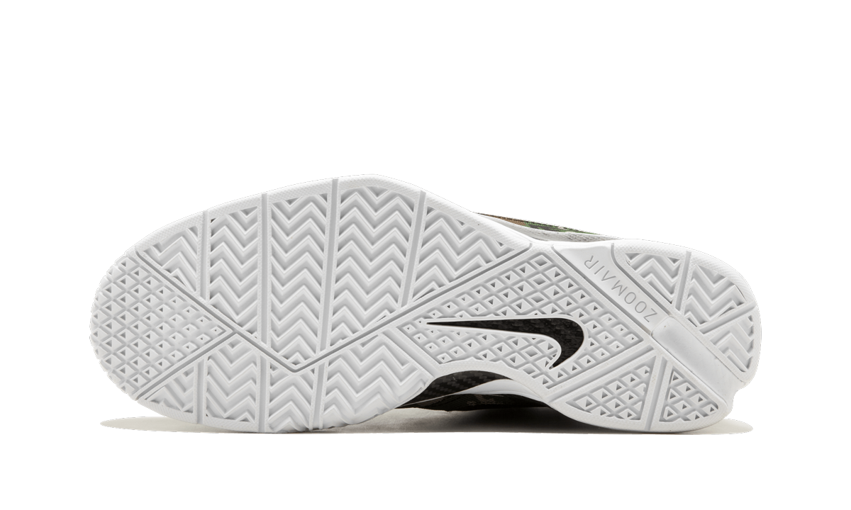 Kobe 1 Protro "UNDFTD"
