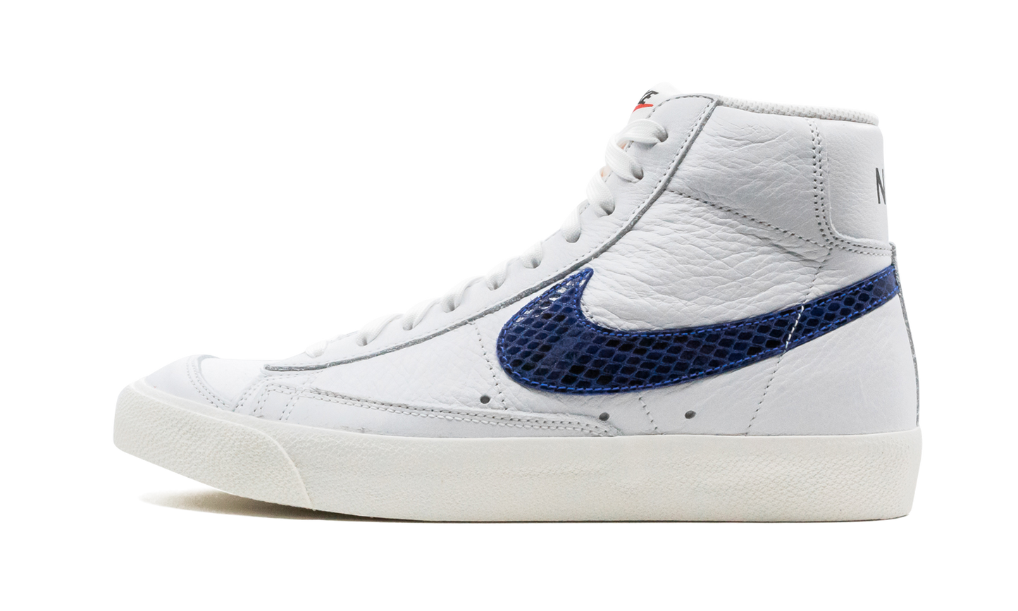 Blazer Mid '77 "Snakeskin Swoosh"