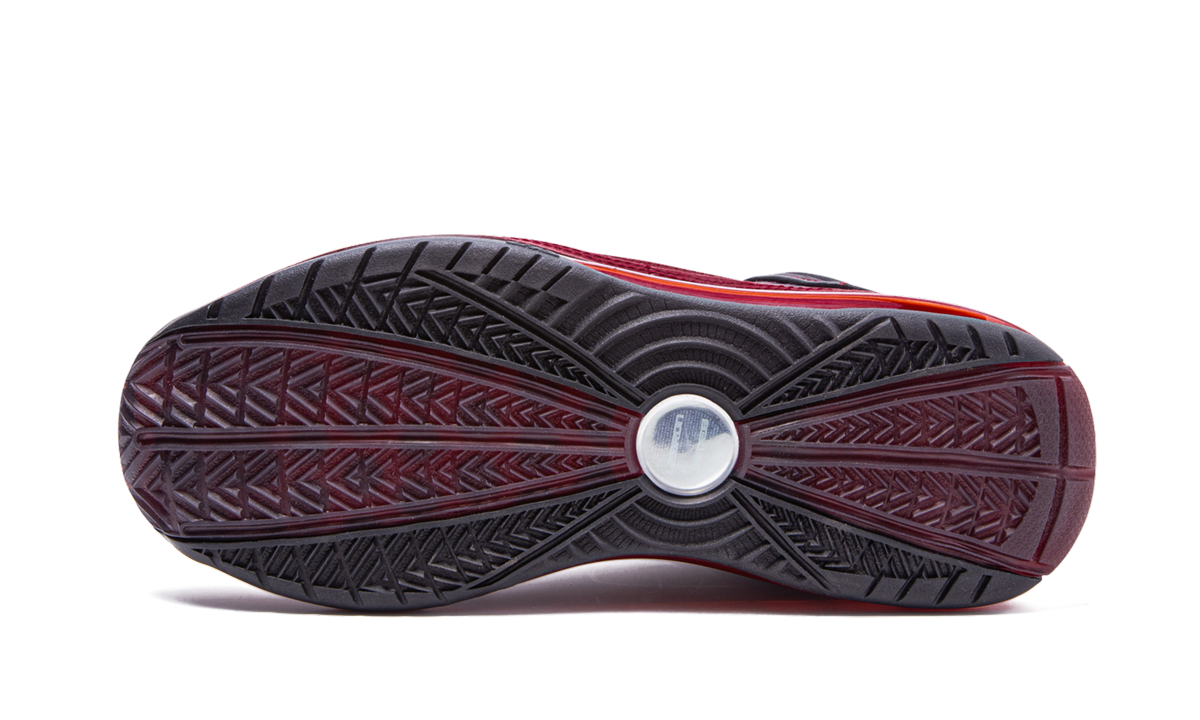 Air Max Lebron 7 Retro "Christmas 2019"