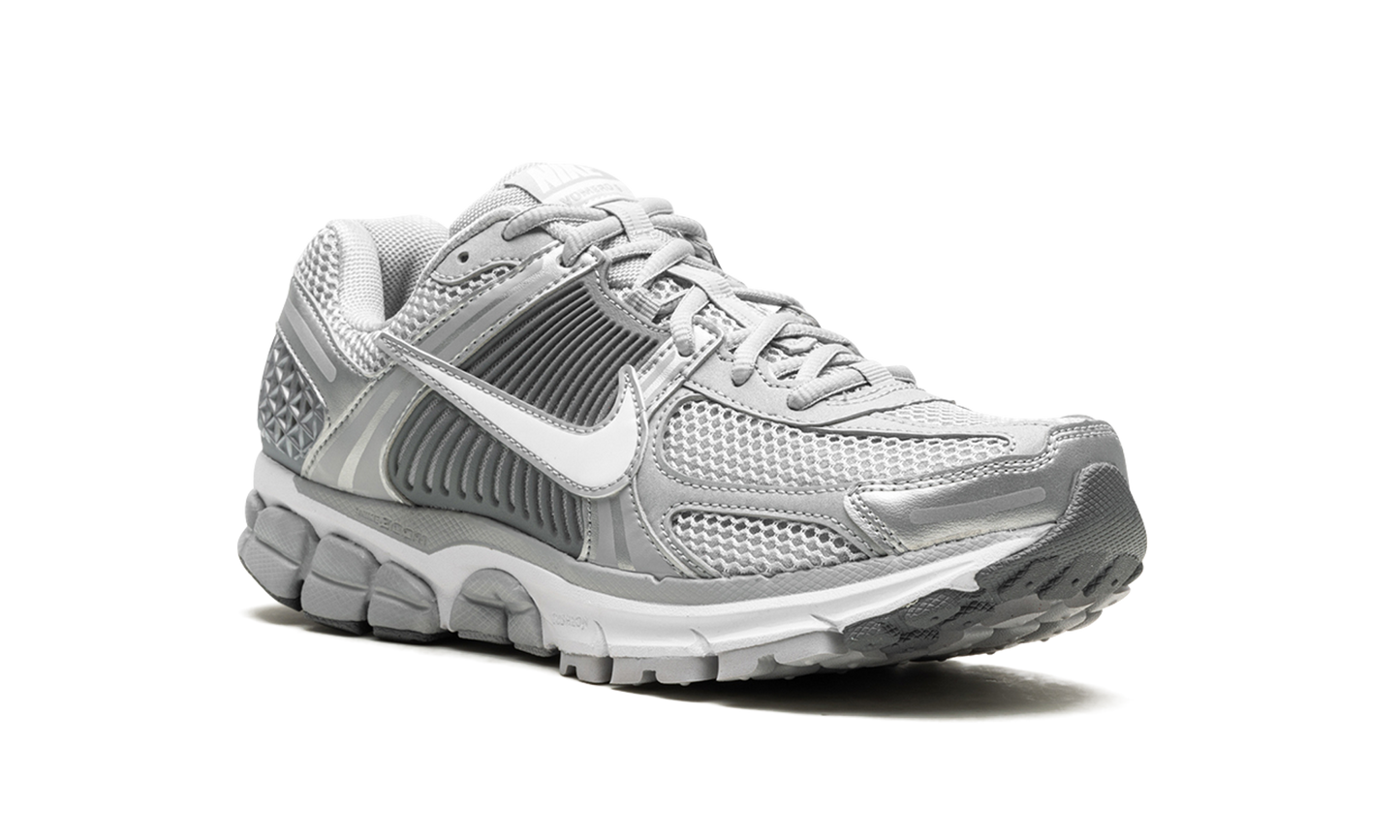Zoom Vomero 5 "Cool Grey"