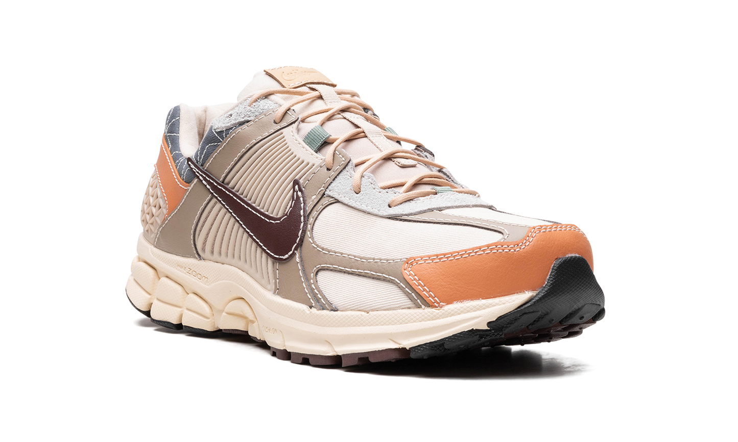 Zoom Vomero 5 "Sanddrift / Muslin / Khaki / Earth"