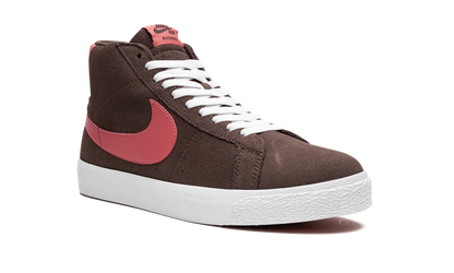 SB Blazer Mid