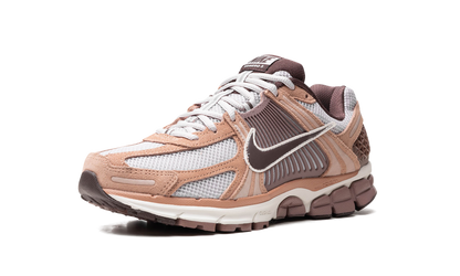 Zoom Vomero 5 "Dusted Clay"