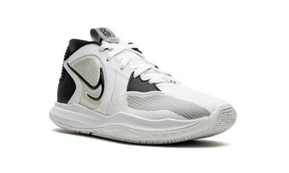 Kyrie 5 Low "White Wolf Grey Black"