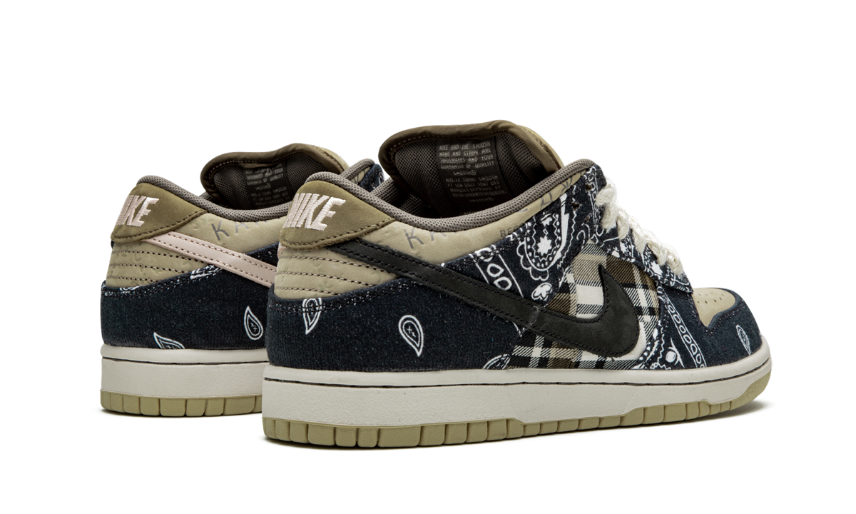 SB Dunk Low "Travis Scott"