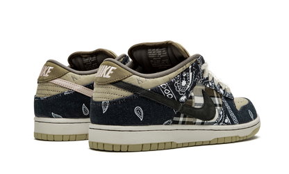 SB Dunk Low "Travis Scott"