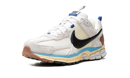 Zoom Vomero 5 WMNS "Design By Japan"
