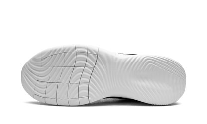 Flex Experience Run 11 "Black/White"