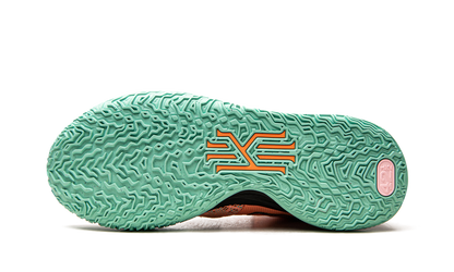 Kyrie 7 "Play For The Future"
