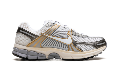 Zoom Vomero 5 "Platinum Tint Metallic Gold"