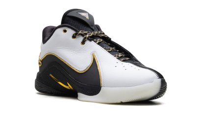 LeBron 22 "Mogul"