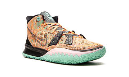 Kyrie 7 "Play For The Future"