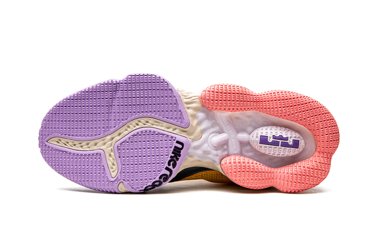 Lebron XIX Low "Mismatch"