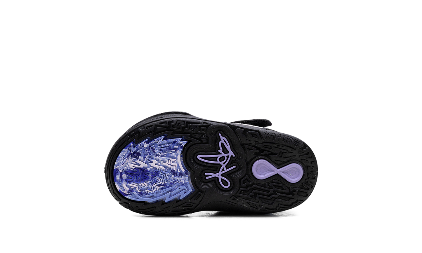 Kyrie Infinity "Fire and Ice"