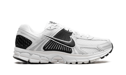 Zoom Vomero 5 "White / Black"