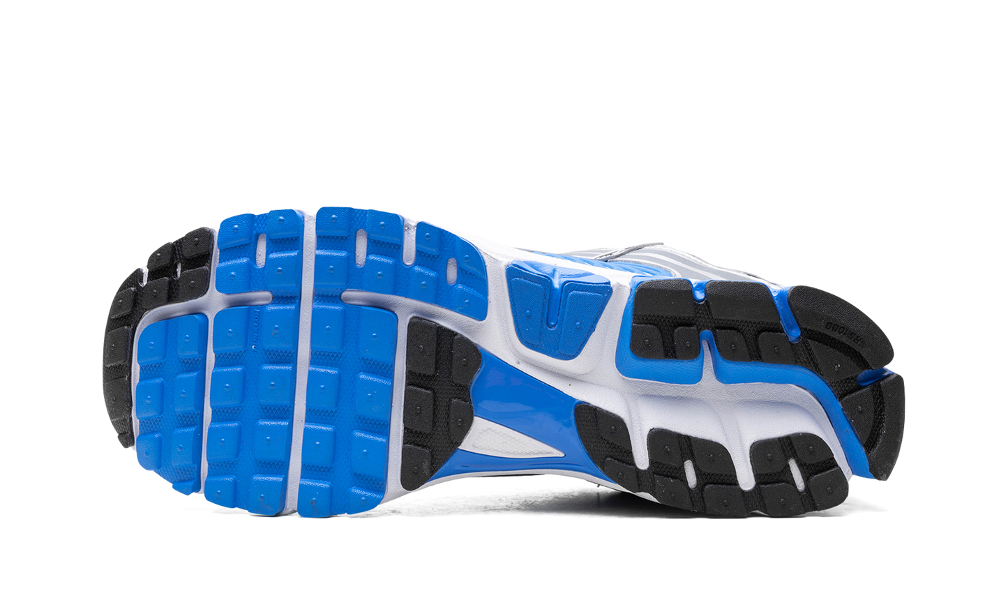 Zoom Vomero 5 "Metallic Silver/Photo Blue"