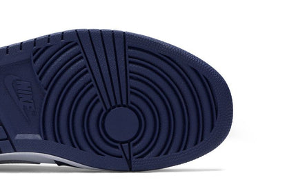 Jordan 1 Low SB Midnight Navy