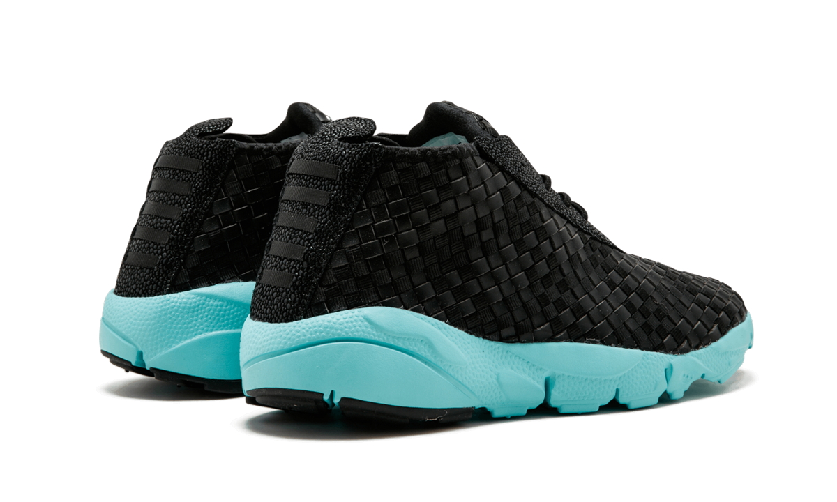 Air Footscape Desert Chukka "Black and Blue"