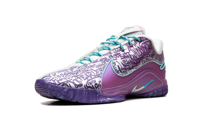 LeBron 22 "Frozen Grapes"