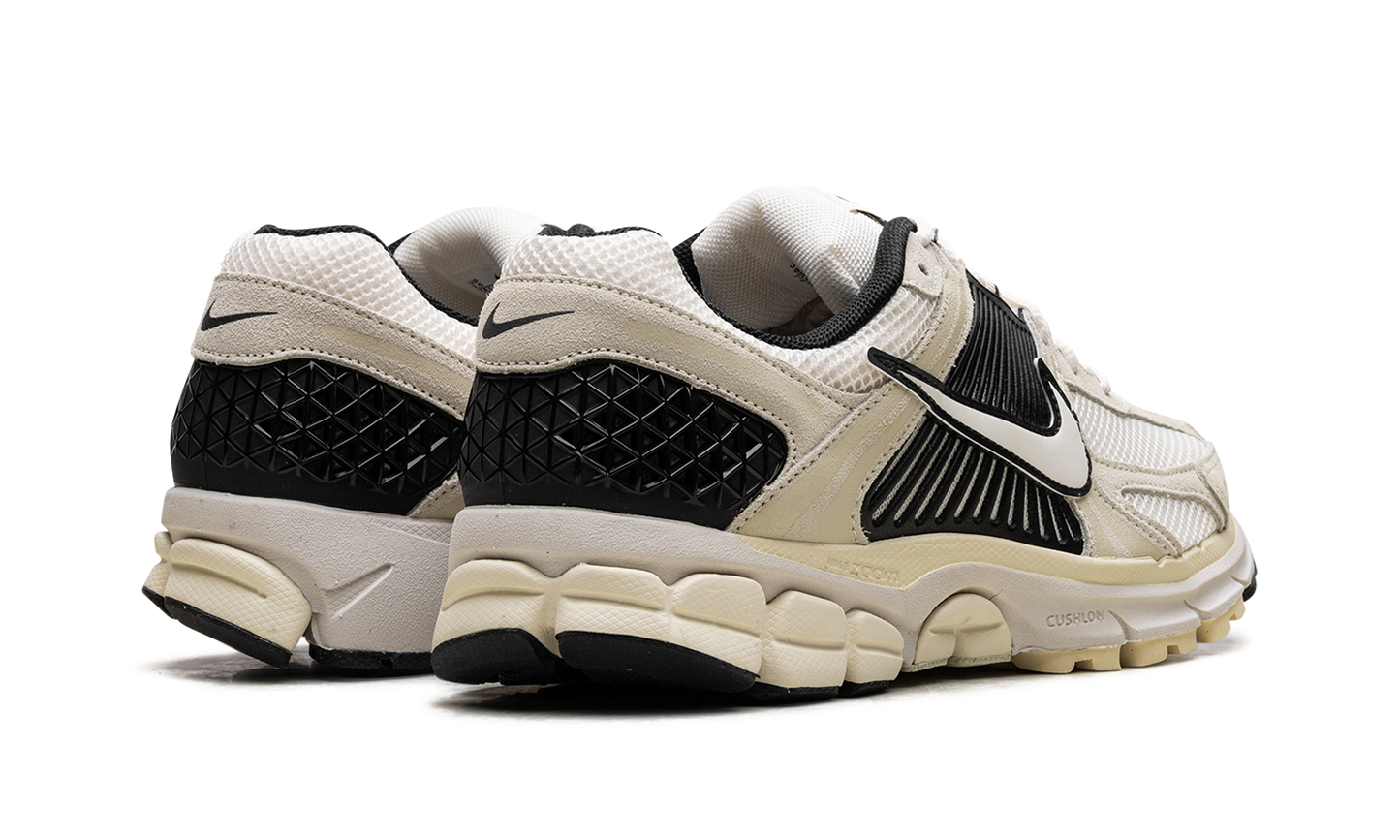 Zoom Vomero 5 "Alabaster Black"