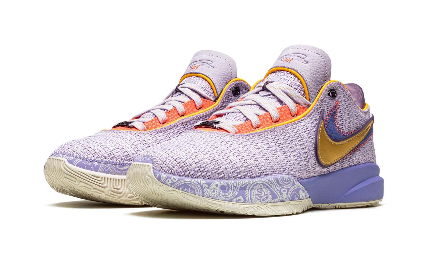 LeBron 20 "Violet Frost"