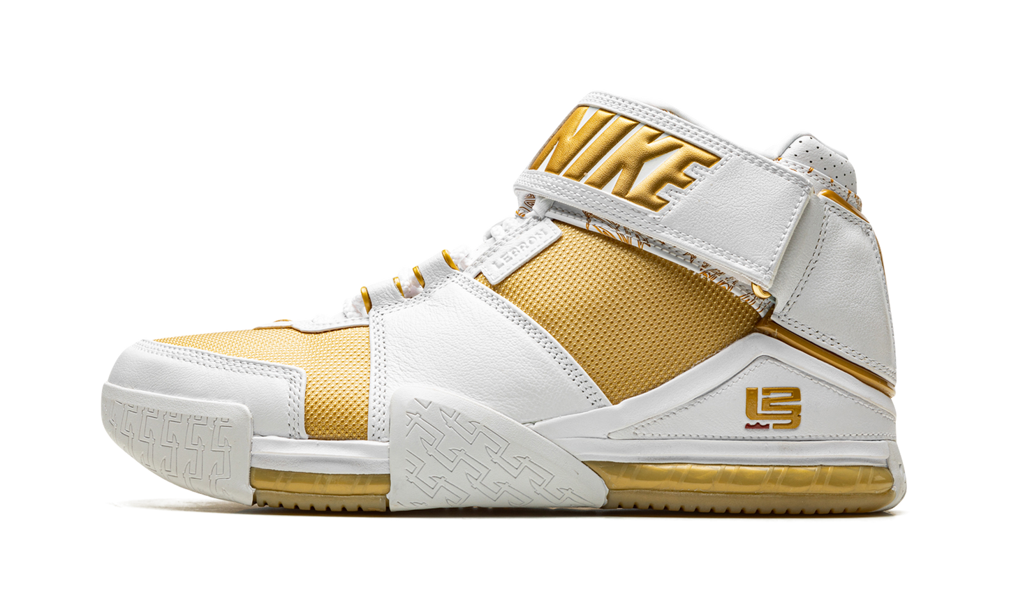 LeBron 2 "Maccabi Tel Aviv"