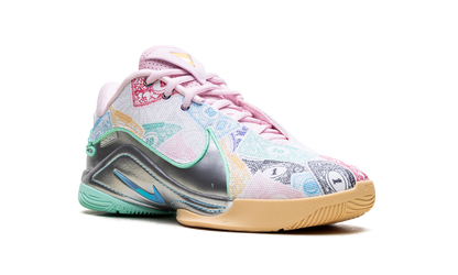 LeBron 22 "Monopoly"