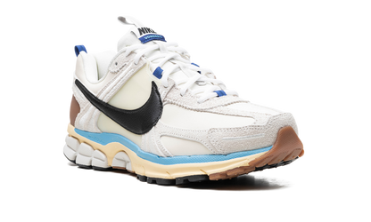 Zoom Vomero 5 WMNS "Design By Japan"
