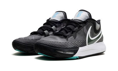 Kyrie 8 "Light Menta"