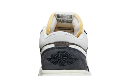 Jordan 1 Low SNKRS Day Korea Magpie (2023)