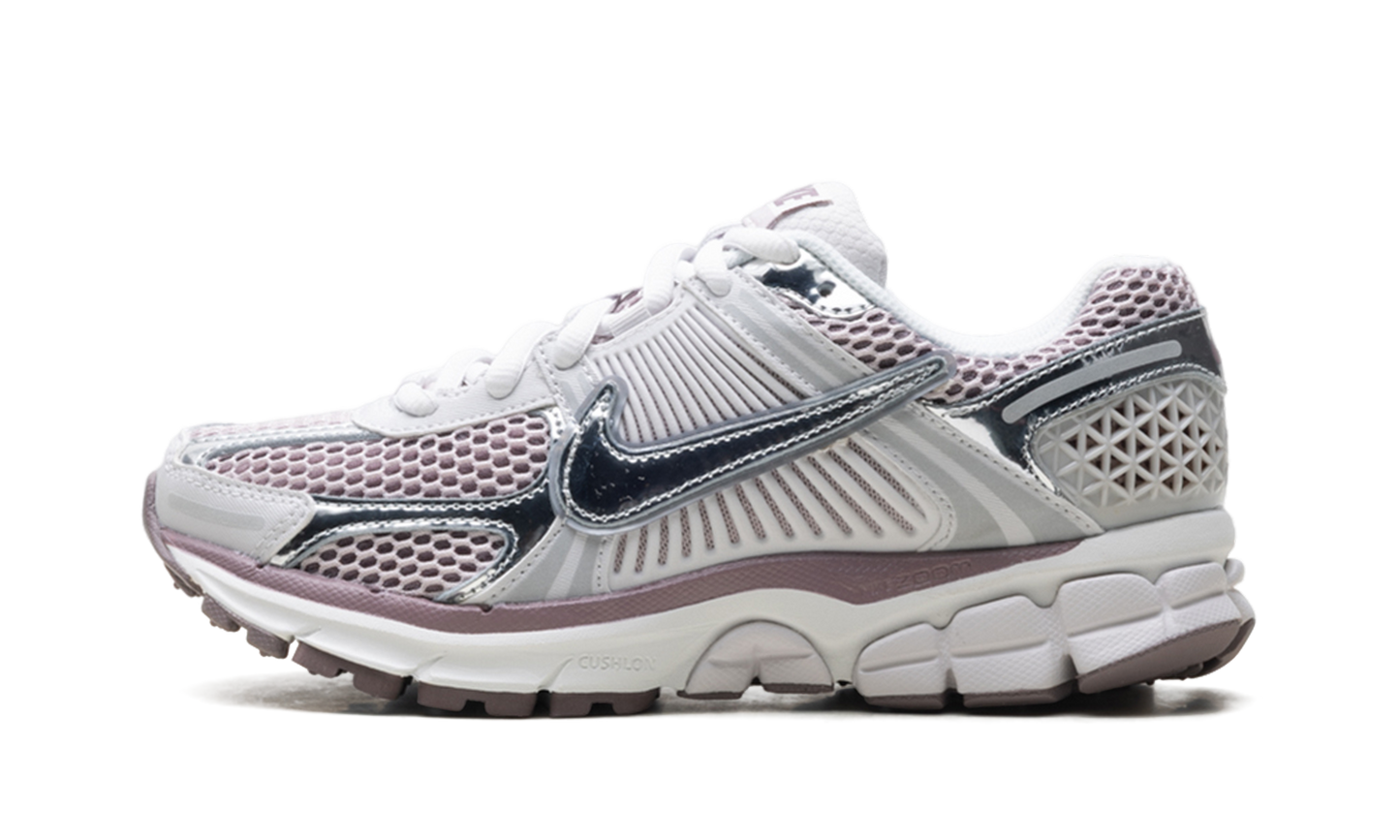 Zoom Vomero 5 WMNS "Platinum Violet"