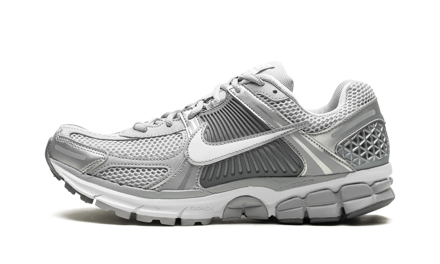 Zoom Vomero 5 "Cool Grey"