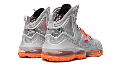 LeBron 19 "Fast Food"