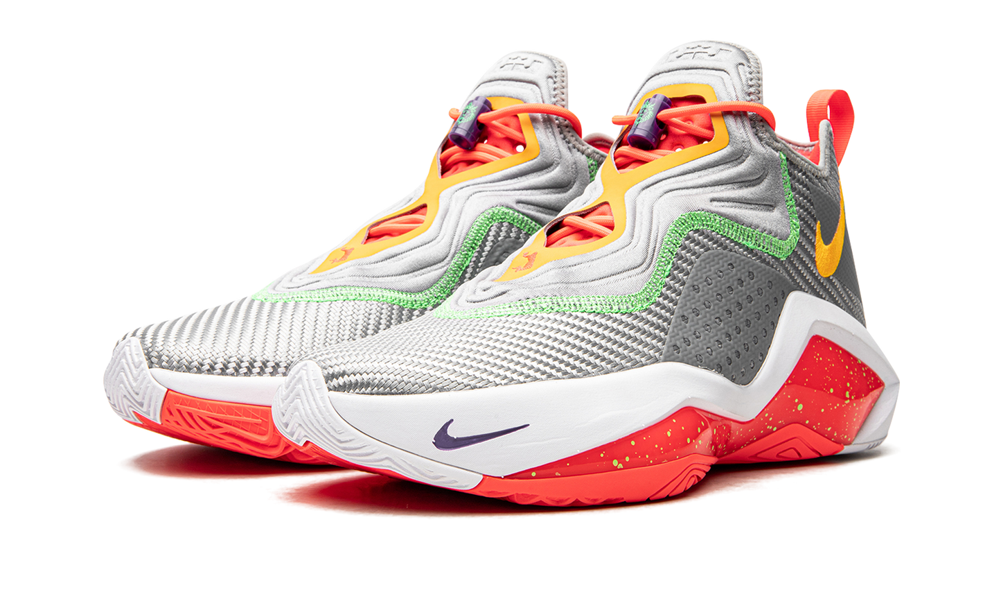 LeBron Soldier 14 "Hare"