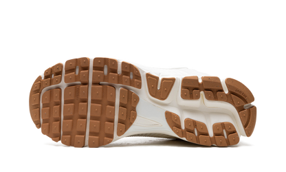 WMNS Nike Zoom Vomero 5 "SAIL GUM"