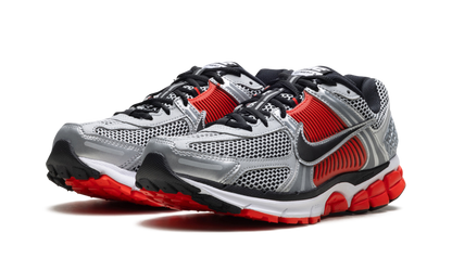 Zoom Vomero 5 "metallic silver black"