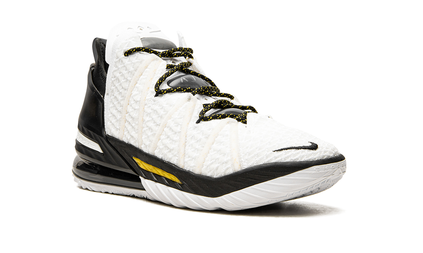 LeBron 18 "Lakers Home"