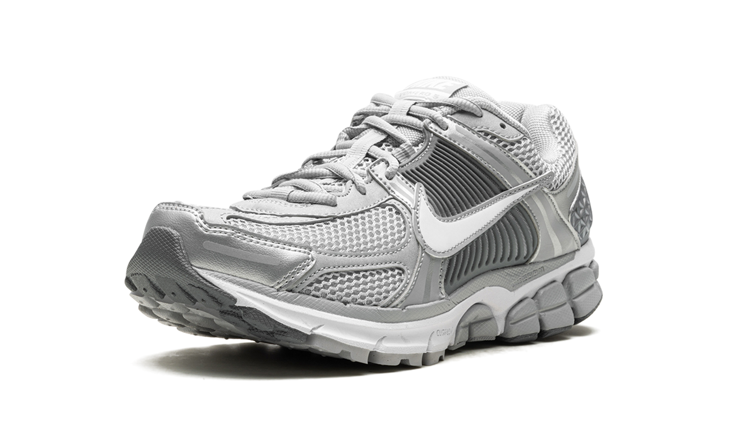 Zoom Vomero 5 "Cool Grey"