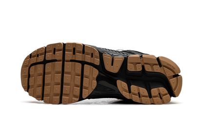 Zoom Vomero 5 "Black Gum"