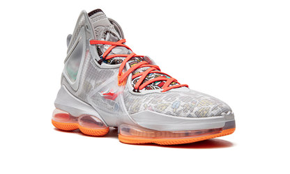LeBron 19 "Fast Food"