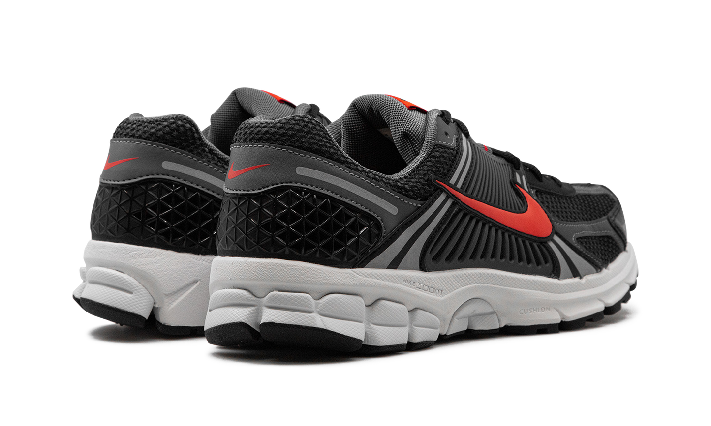 Air Zoom Vomero 5 "Black Picante Red"