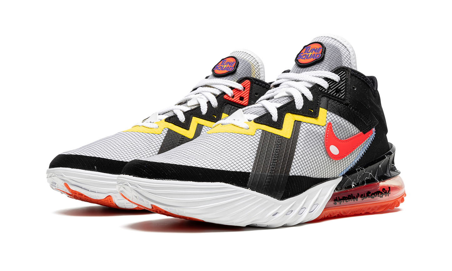 LeBron 18 Low "Sylvester vs Tweety"