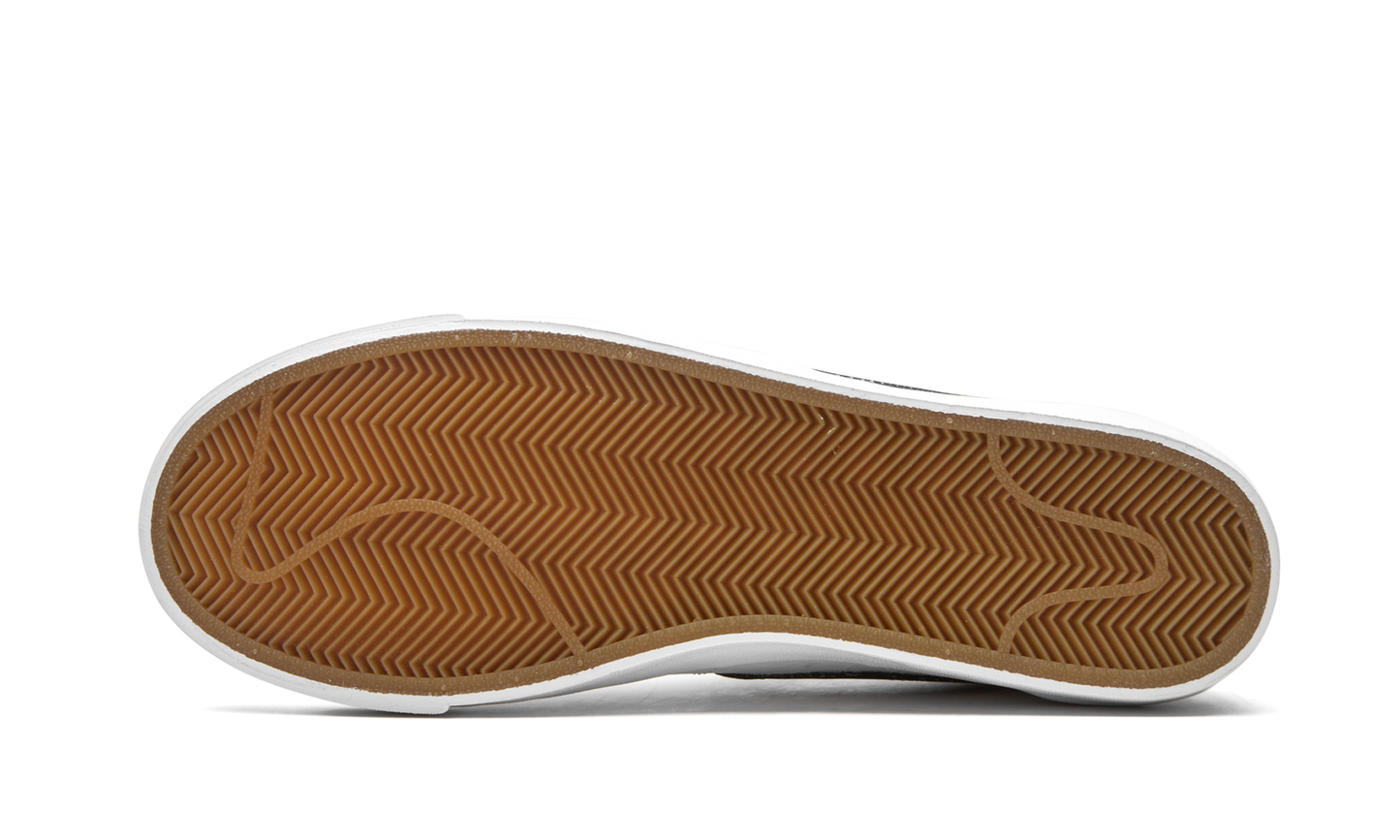 Blazer Low Premium "White/Metallic Gold"