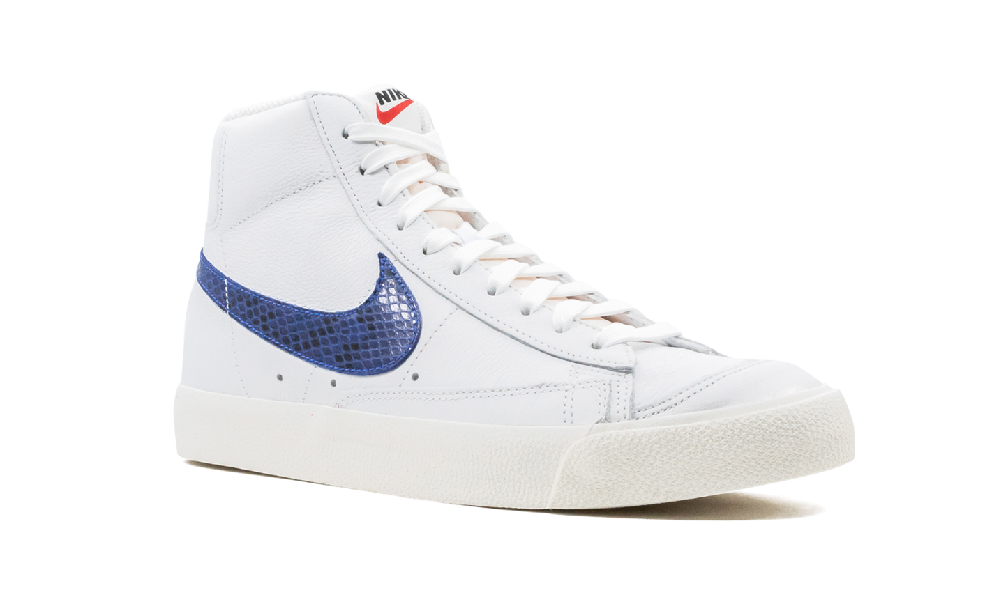 Blazer Mid '77 "Snakeskin Swoosh"