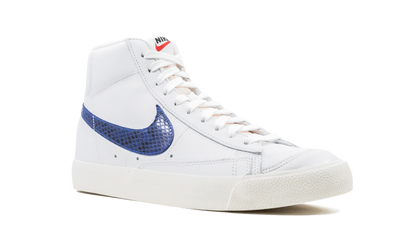 Blazer Mid '77 "Snakeskin Swoosh"
