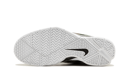 Kobe 1 Protro "UNDFTD"
