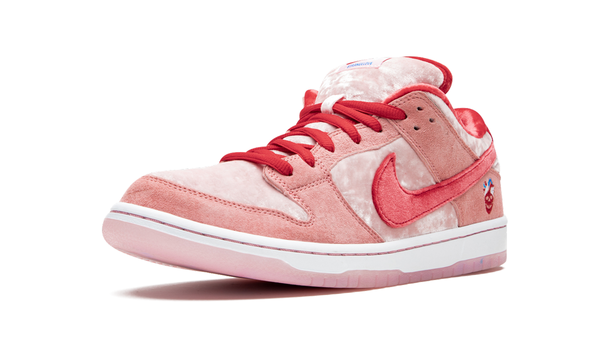 SB Dunk Low Pro "StrangeLove"