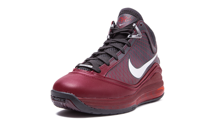 Air Max Lebron 7 Retro "Christmas 2019"