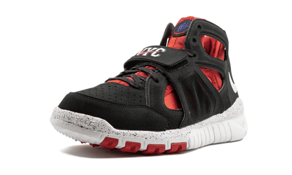 Huarache Free Shield "BLACK/RED"