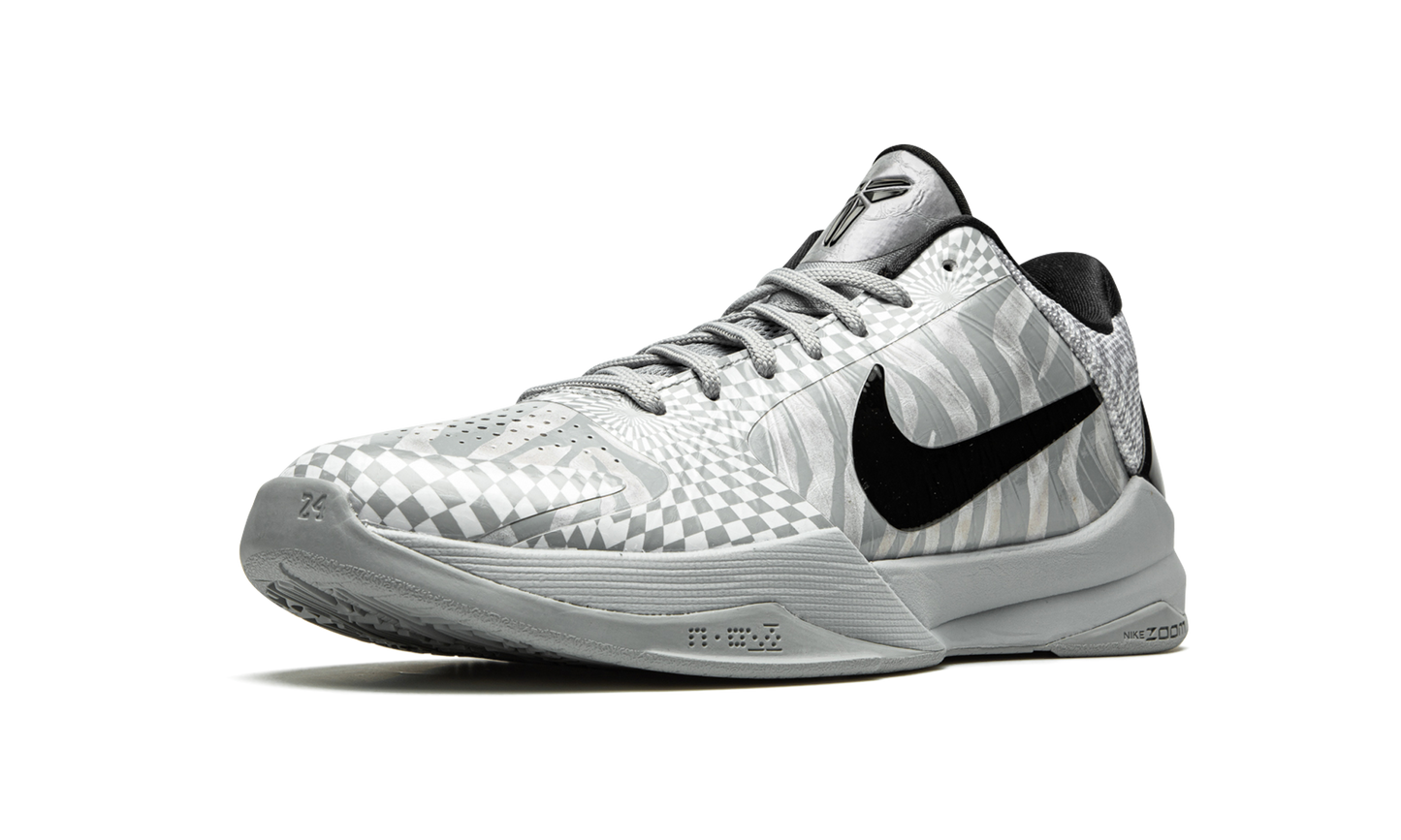 Kobe 5 Protro "DeMar DeRozan"